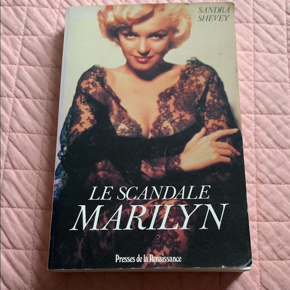 LIVRE VINTAGE - Le Scandale Marilyn par Sandra Shevey - Francais